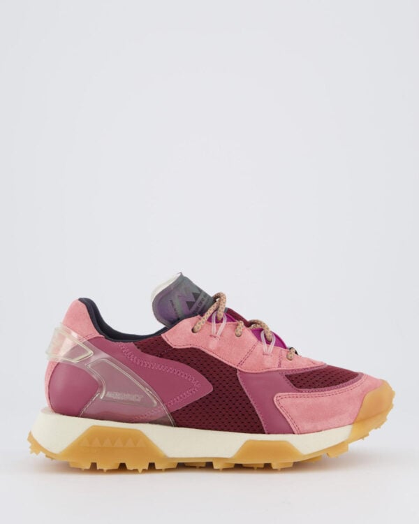 Women’s Revolt Sneaker Pink