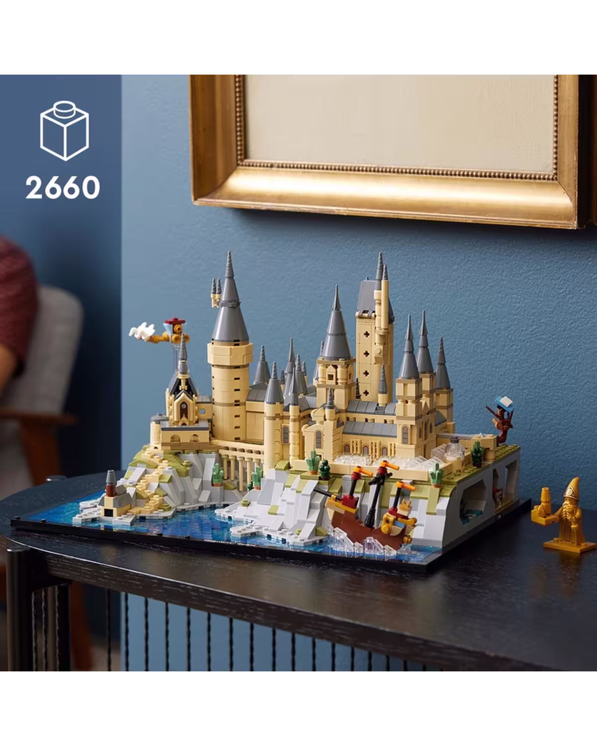 LEGO Harry Potter 76419 Hogwarts Castle and Grounds Set for Adults view 2