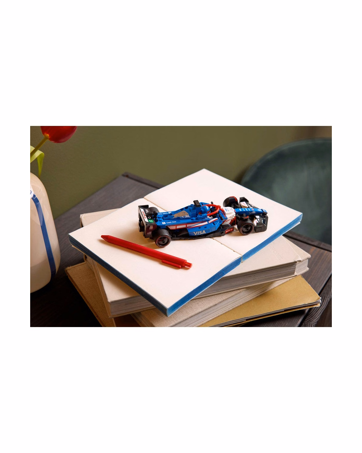 LEGO® Speed Champions Visa Cash App RB VCARB 01 F1 Race Car 77246 - 6
